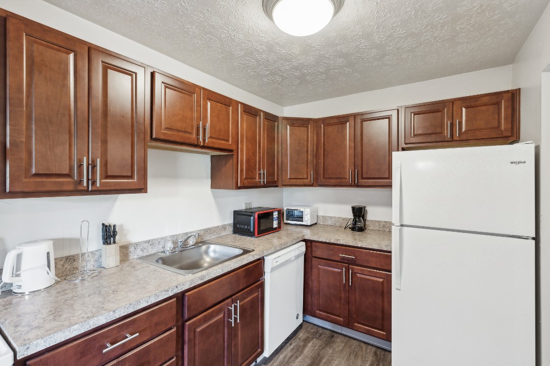 Midtown Towers 3217, · Unit 1/1