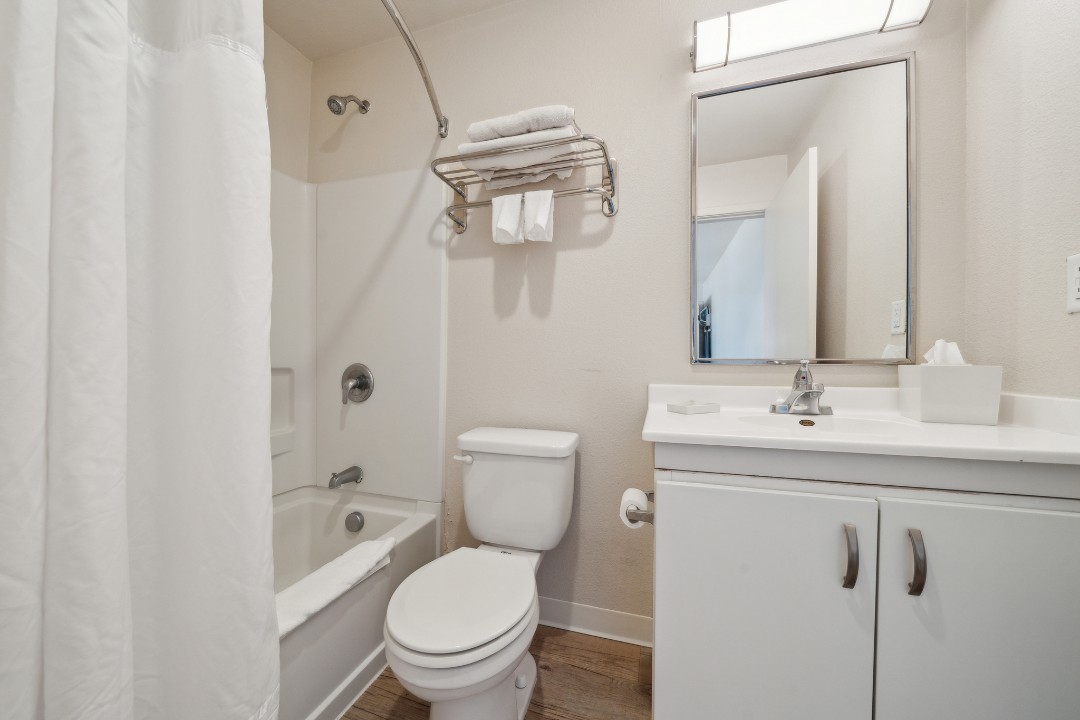 Simplicity At the Rim · Unit 1410  1/1