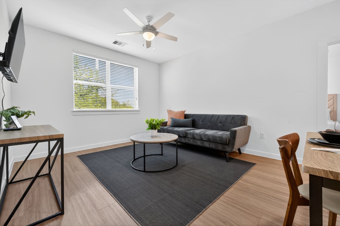 Spectra Parks · Unit 1208 2/2