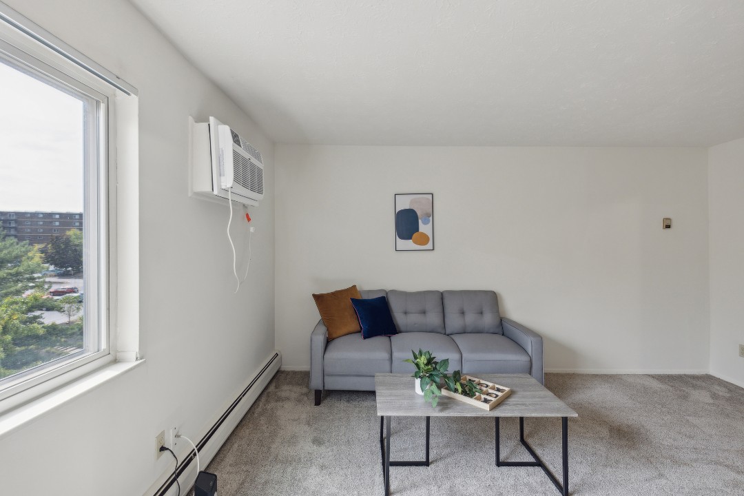 Midtown Towers 3605, · Unit 1/1