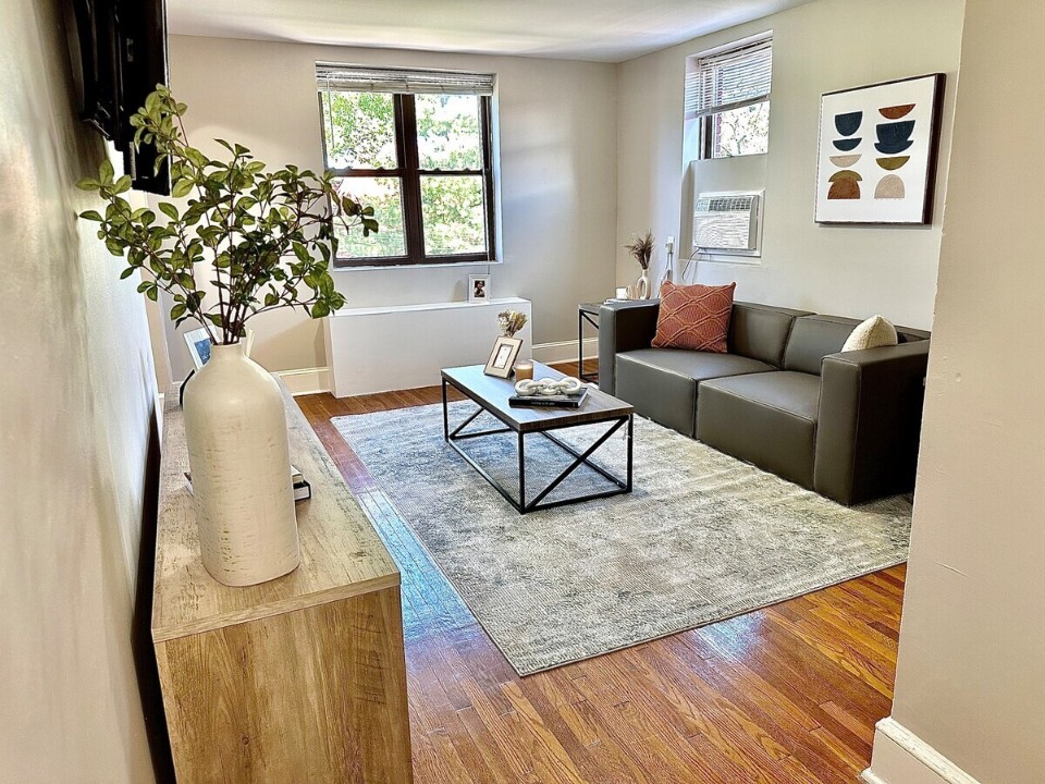 1 Bedroom · Signature layout