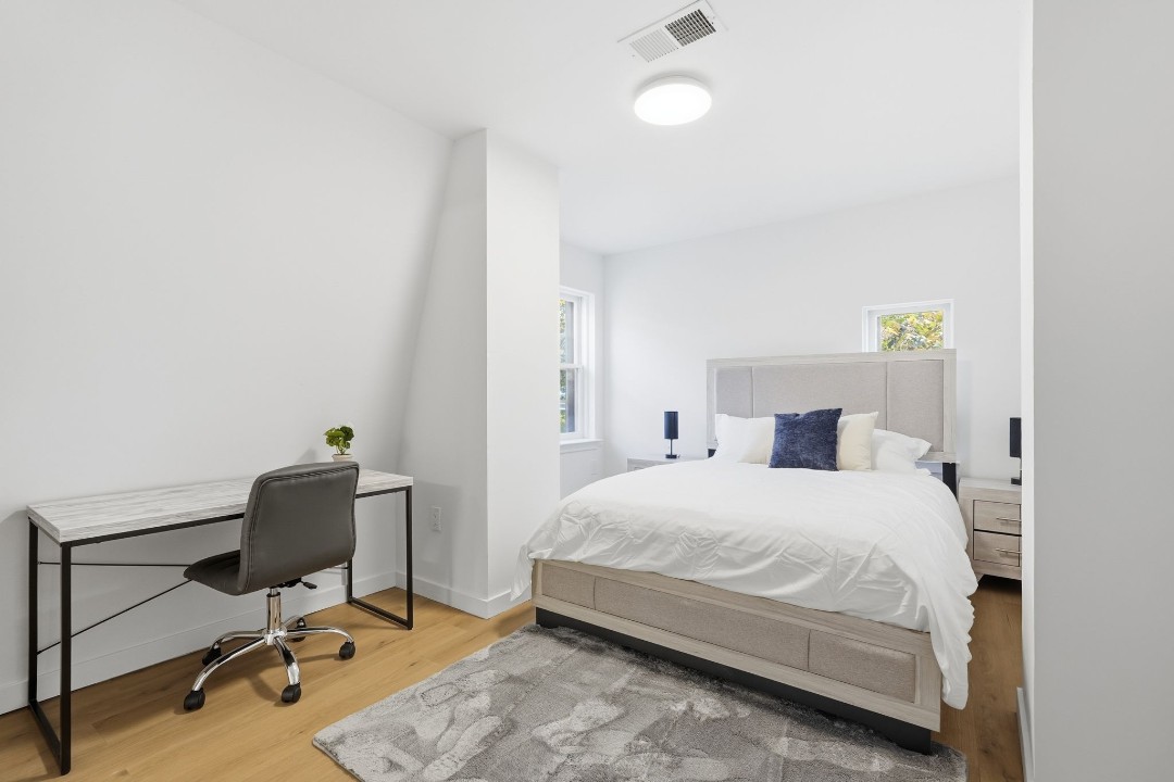 1 Bedroom · Signature layout