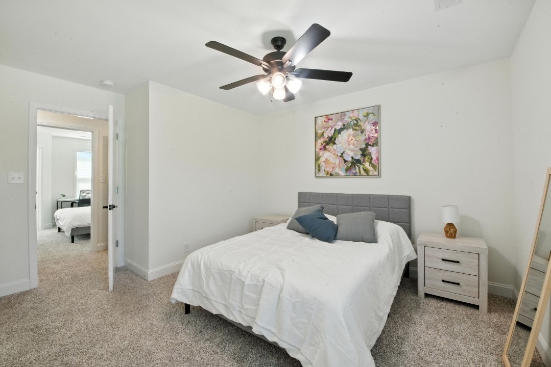 Arte Luxury townhomes O5 2/2.5