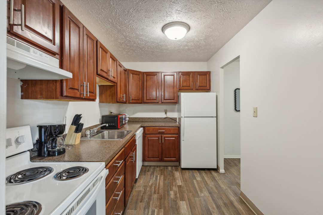 Midtown Towers 3102, · Unit 1/1