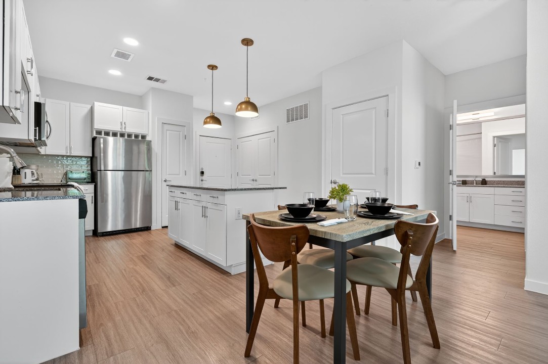 Spectra Parks · Unit 1208 2/2