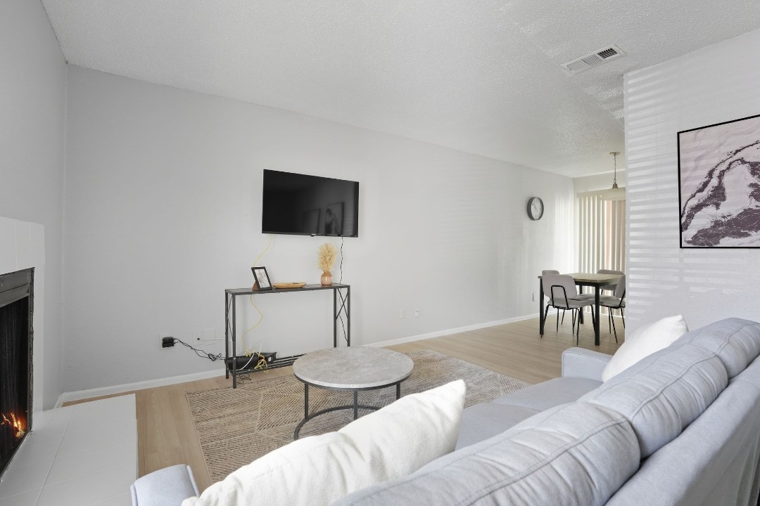 The Haven · Unit 1213 2/2
