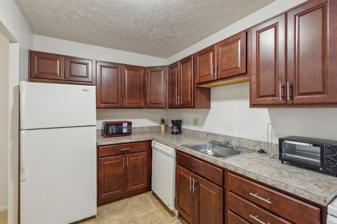Midtown Towers 3105, · Unit 1/1
