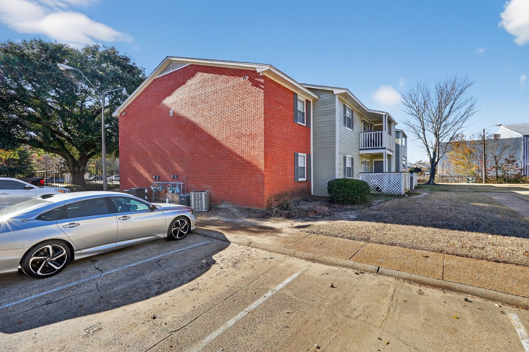 Northtown 1C · Unit 2/2