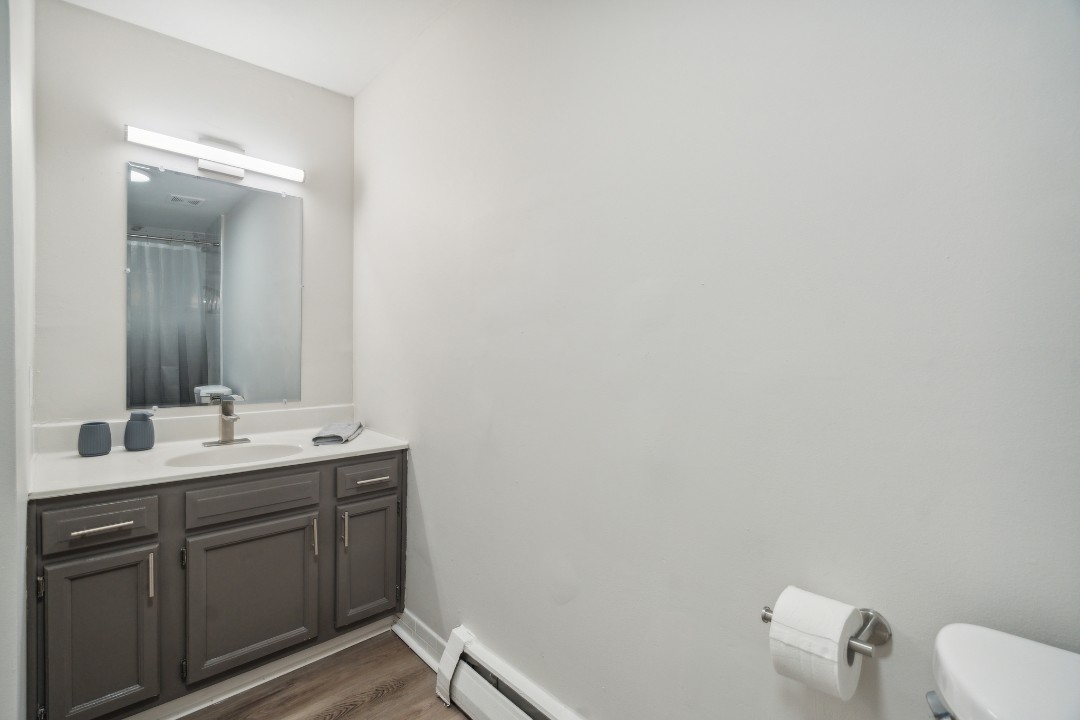 2 Bedrooms · Signature layout