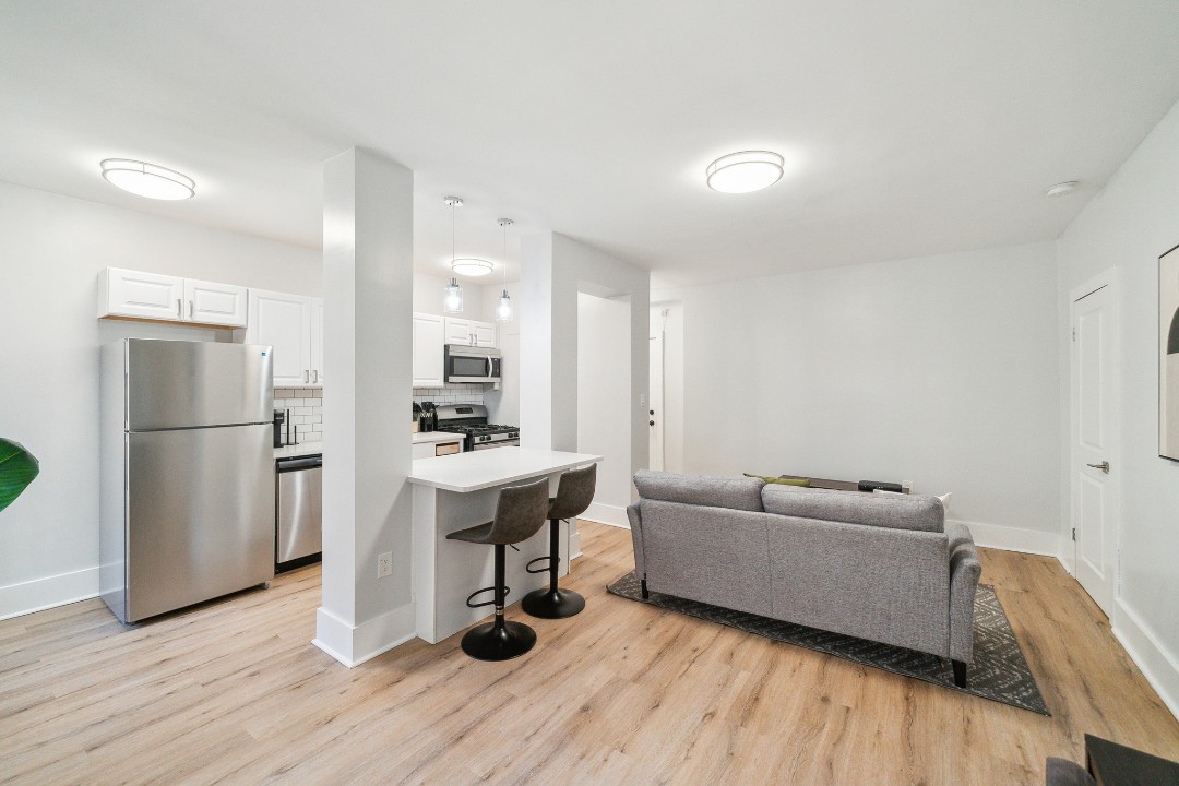 Fairfax Apartments · Unit 604 1/1