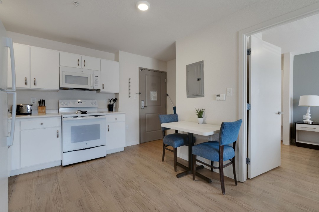 Simplicity At the Rim · Unit 1212  1/1