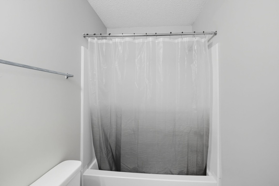 Meadowbrook 250 - 204 1bd/1bd