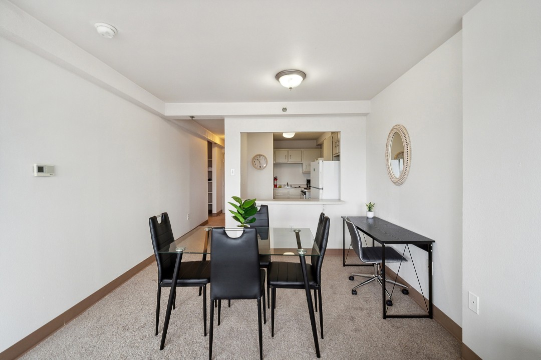 Pa Place 2107, 1br