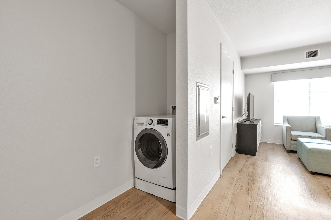 Simplicity At the Rim · Unit 1209  1/1