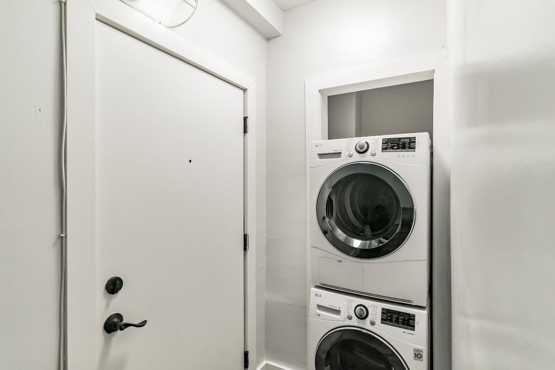 Fairfax Apartments · Unit 303