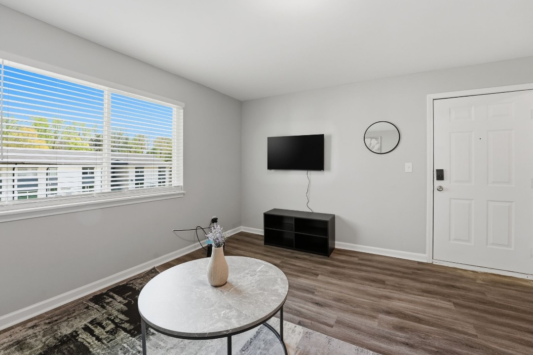 Crossings at · Unit 501 M64 2bd/2bth