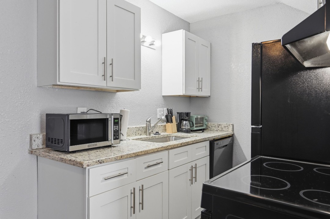 Pioneer Creek 606-01 · Unit 1/1