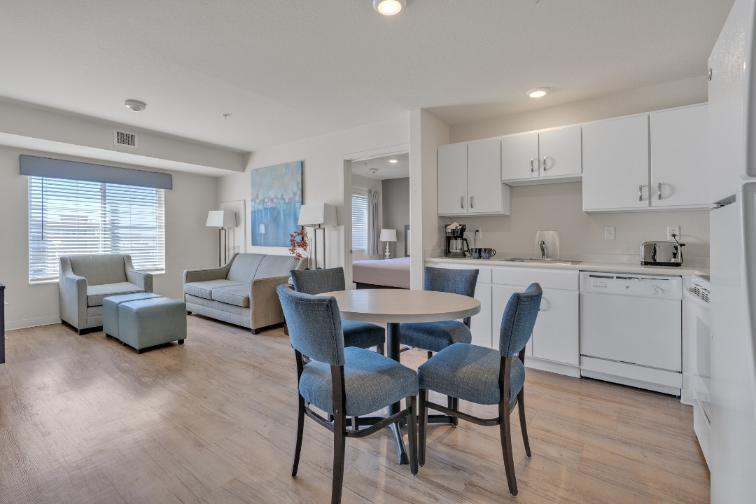 Simplicity At the Rim · Unit 1414 2/2