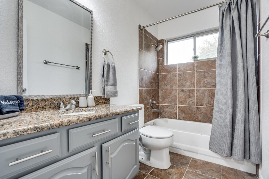 5Br Lux! Pool, Games & Theater