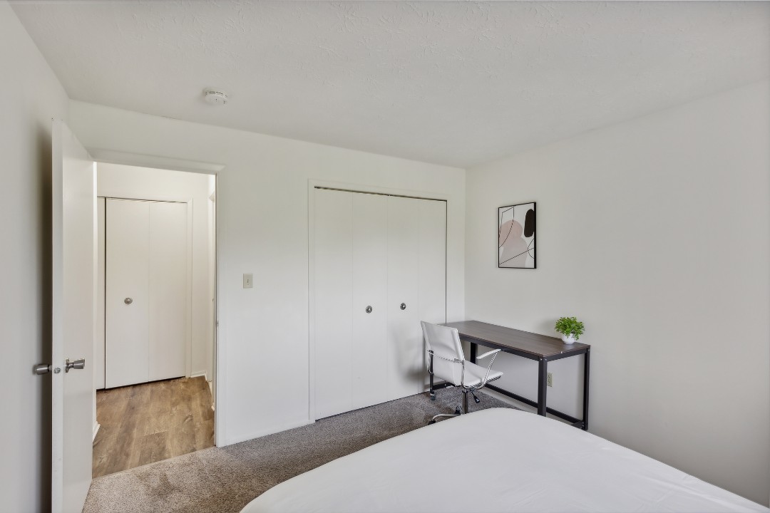 Midtown Towers 3217, · Unit 1/1