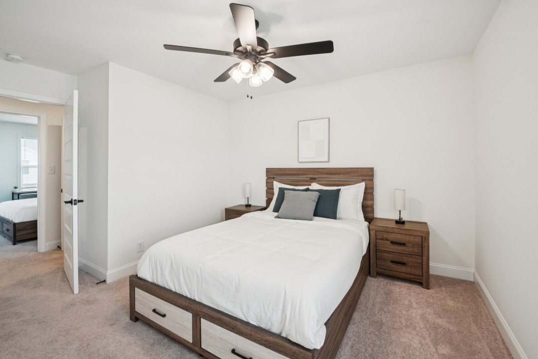 Arte Luxury townhomes Q4 2/2.5