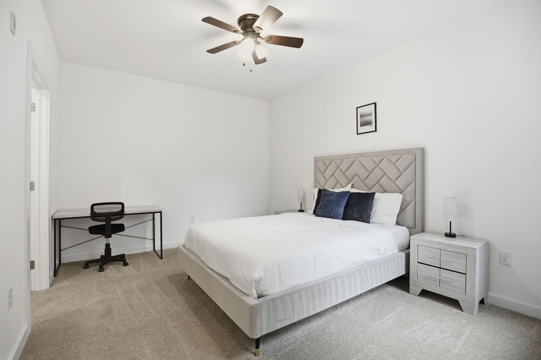 1 Bedroom · Signature layout