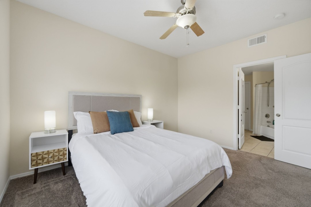 Avenue · Unit at Winter Springs 21-309 1/1