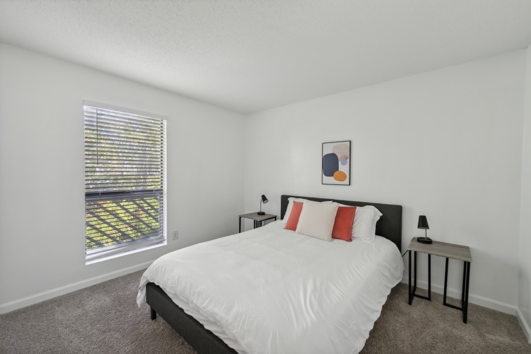 Northcliffe 405 - · Unit 2/2