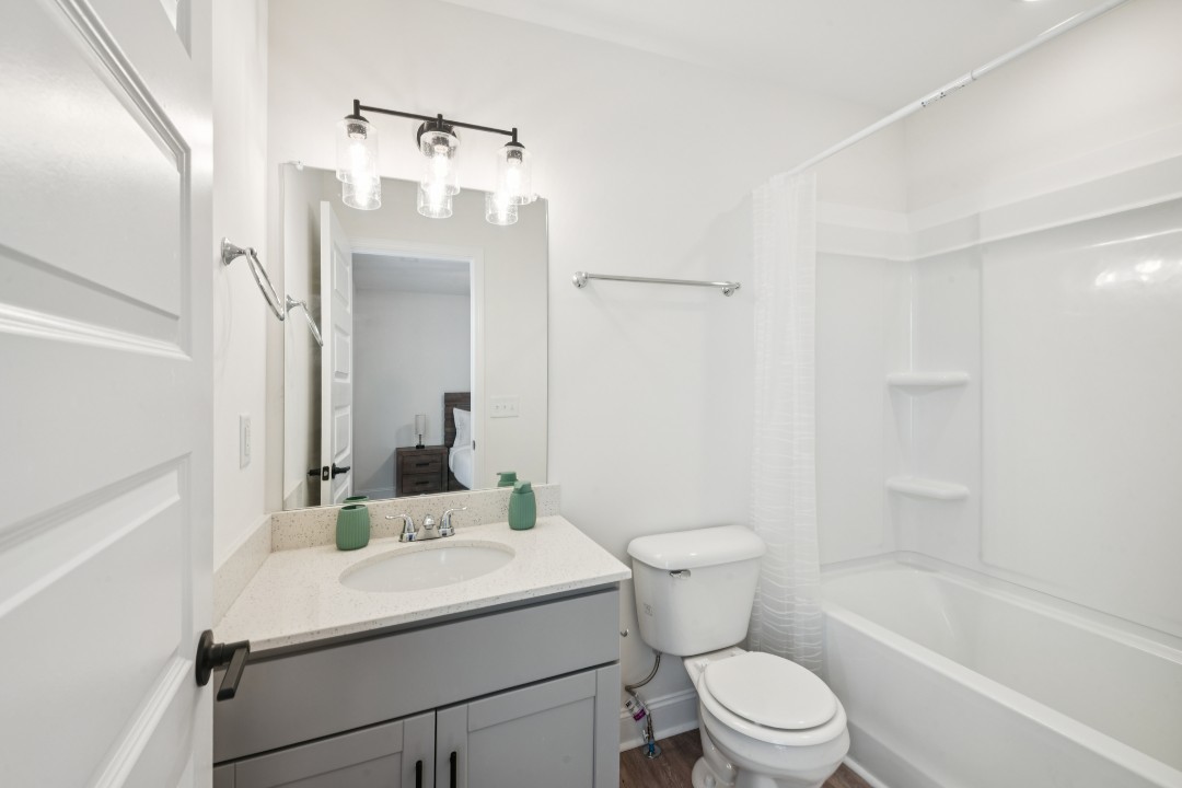 Arte Luxury townhomes Q4 2/2.5