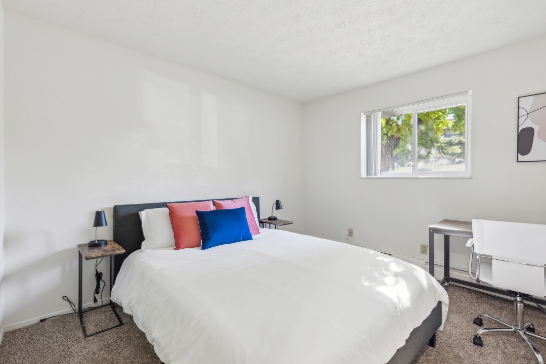 1 Bedroom · Signature layout