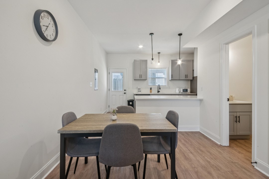 Arte Luxury townhomes D7 2/2.5