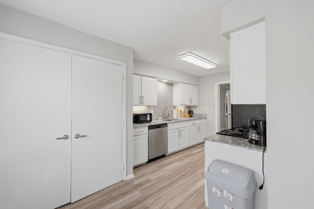 The Domain Apartments · Unit 4915F