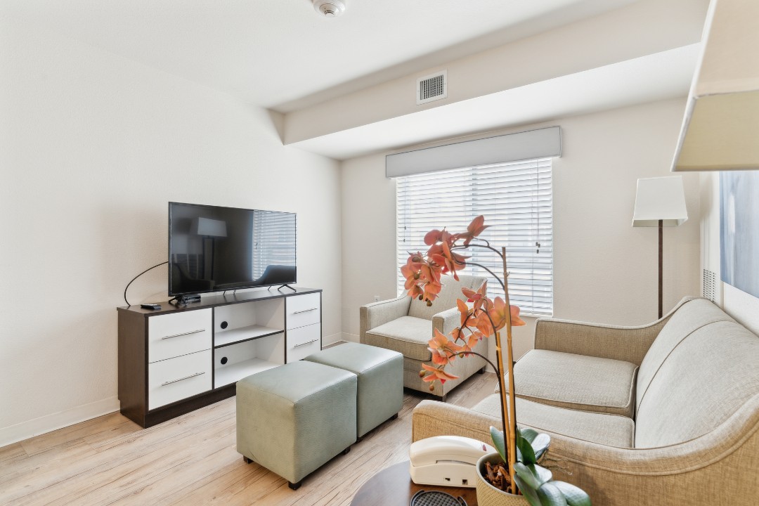 Simplicity At the Rim · Unit 1219  1/1
