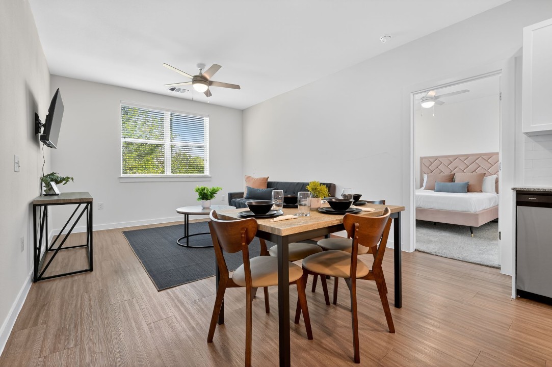 Spectra Parks · Unit 1208 2/2