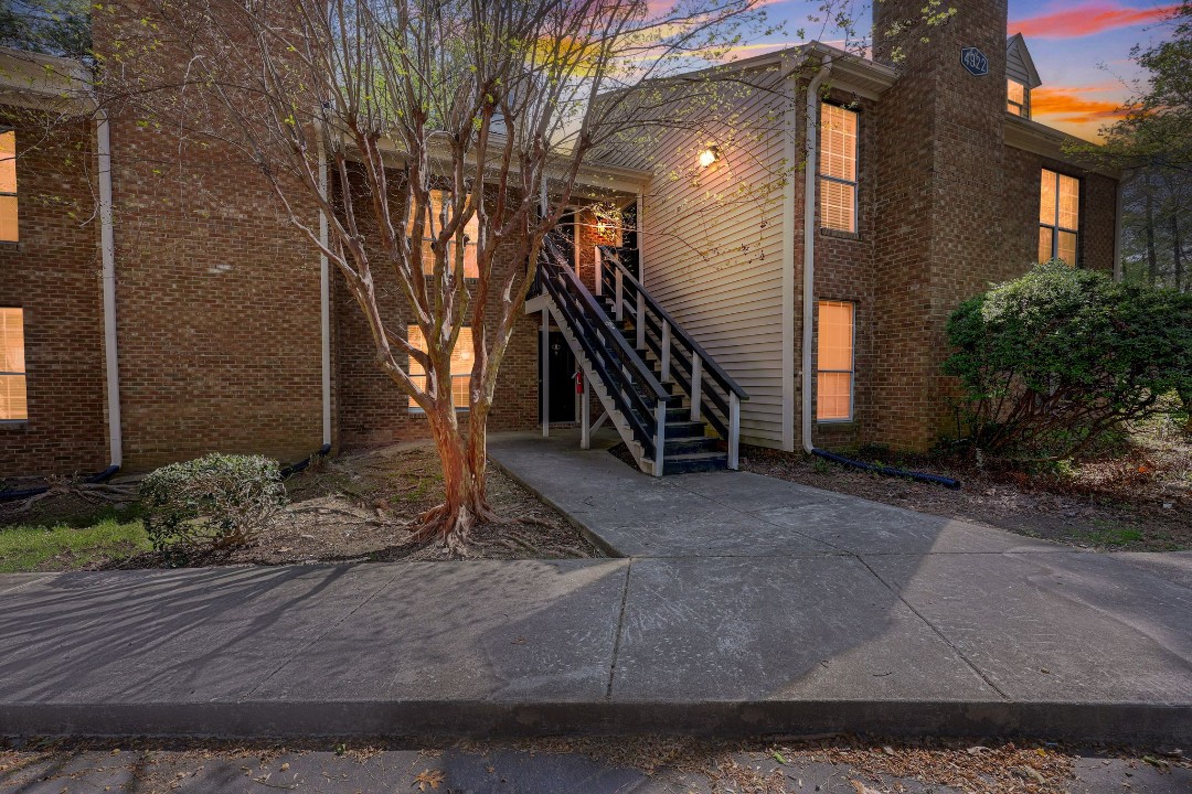 The Domain Apartments 4901C · Unit 1/1