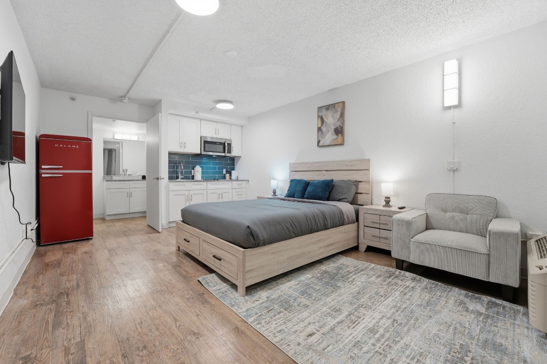 1 Bedroom · Signature layout