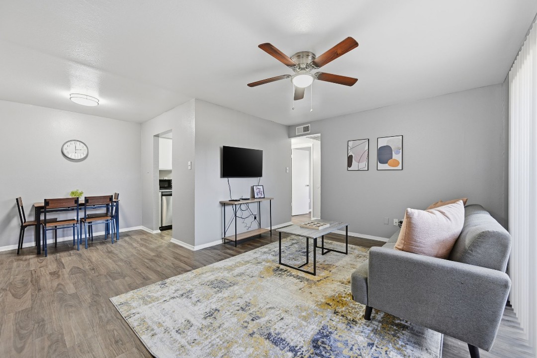 Eureka village · Unit 157 1/1