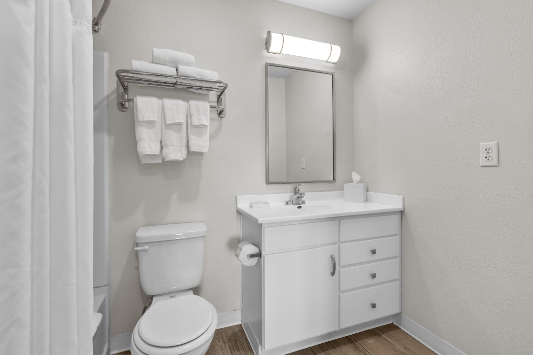 Simplicity At the Rim · Unit 1214  2/2