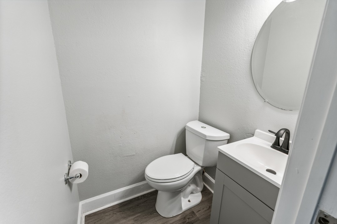 Brentwood Hills, D6 - · Unit 2/2