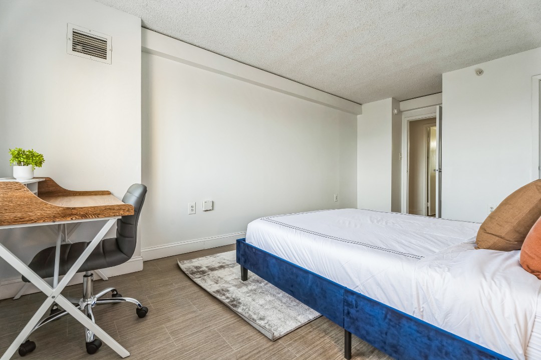 1 Bedroom · Signature suite