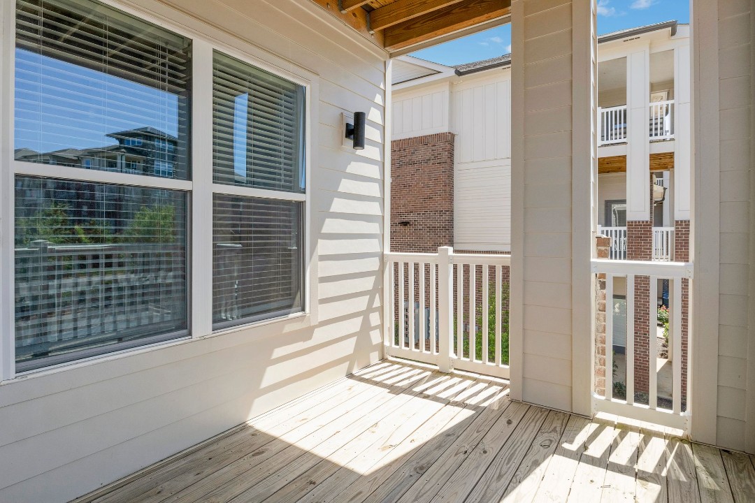 Overlook at Farragut 3210, 1BD/1BA