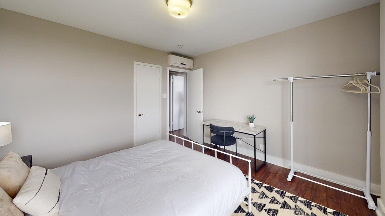 Avenue · Unit 2bd A821