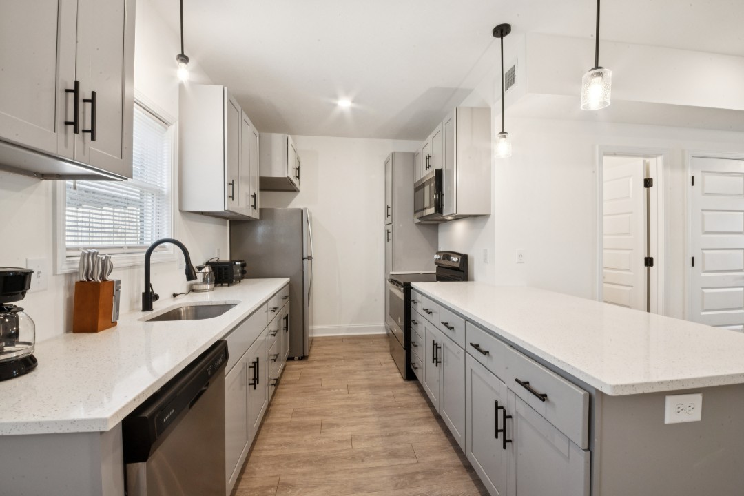 Arte Luxury townhomes D6 2/2.5