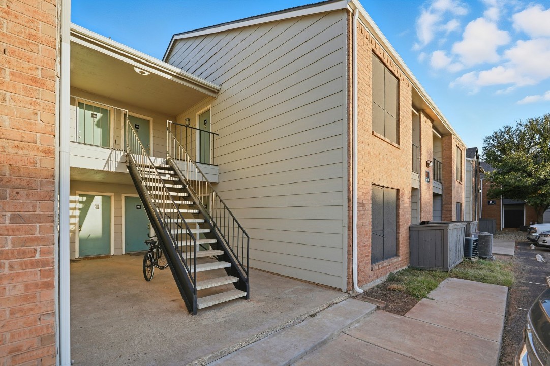 District West · Unit 108