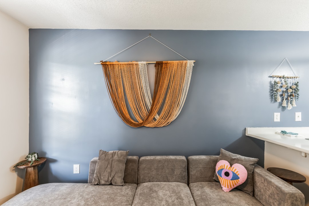 Carlson Bay, 965-301, · Unit 1/1