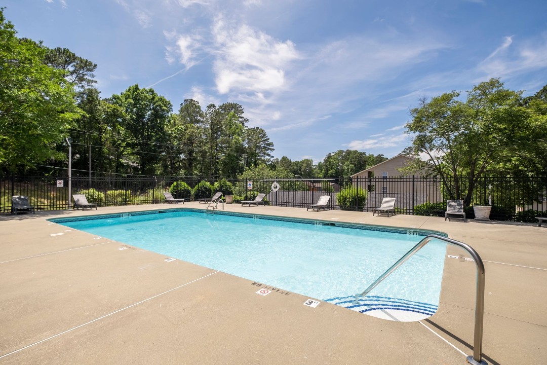 Meadowbrook 254-202 1bd/1bd