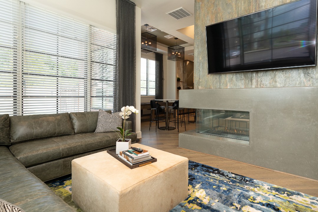 Overlook at Farragut 3005, · Unit 2/2