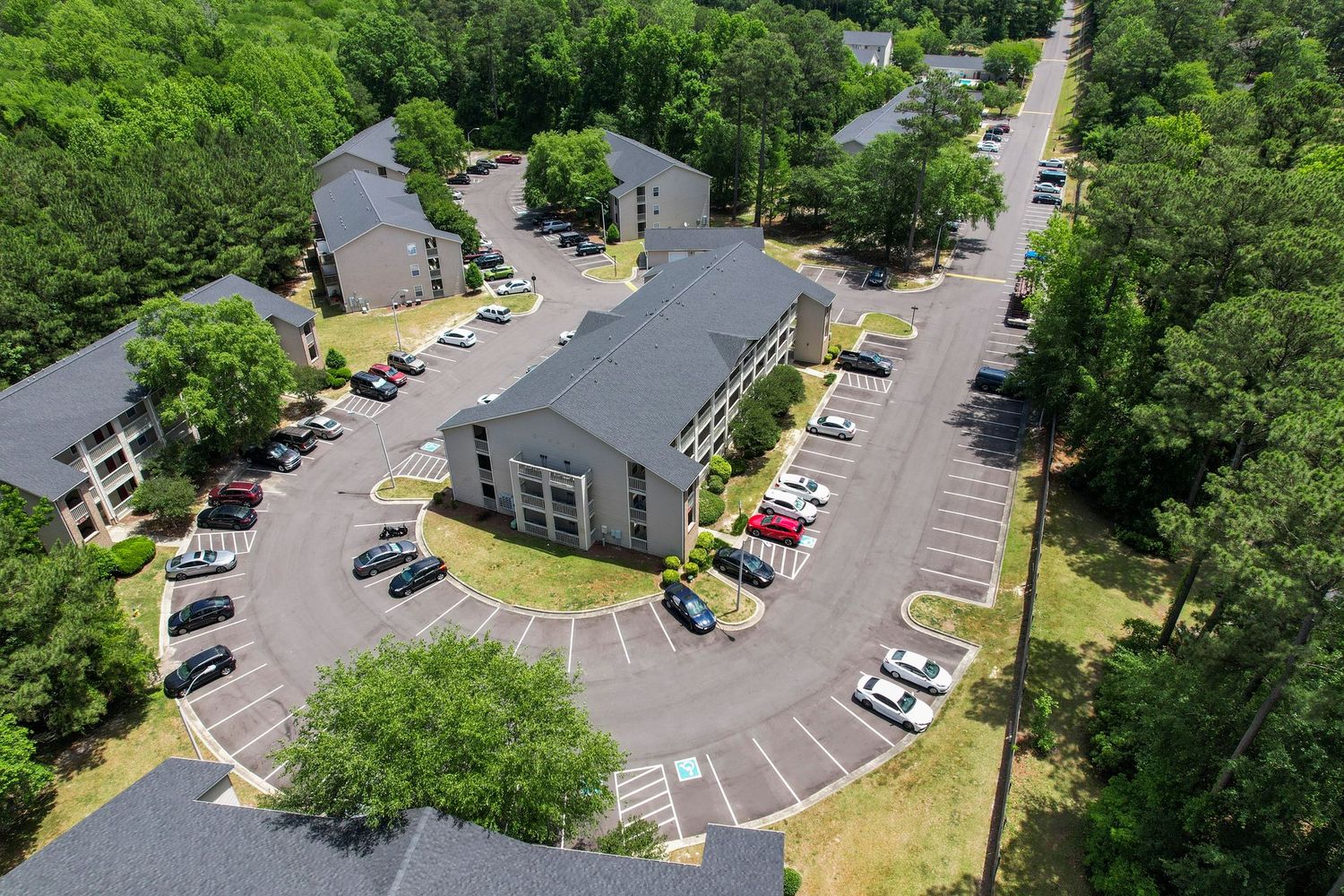 Meadowbrook 254-202 1bd/1bd