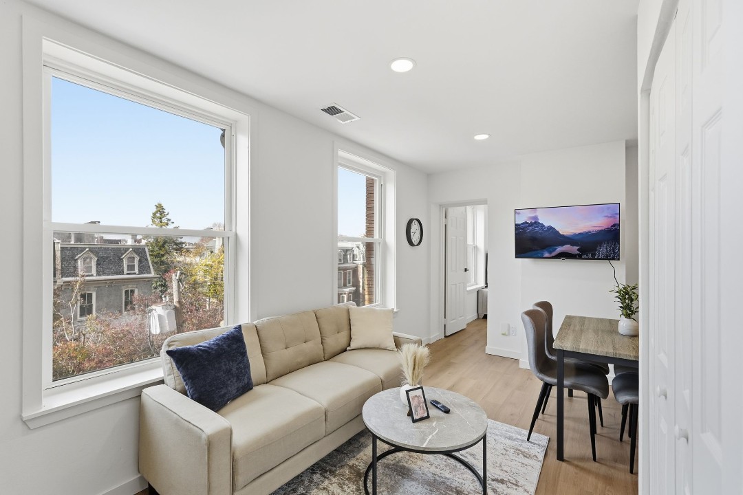 Carriage House C310 · Unit 1/1