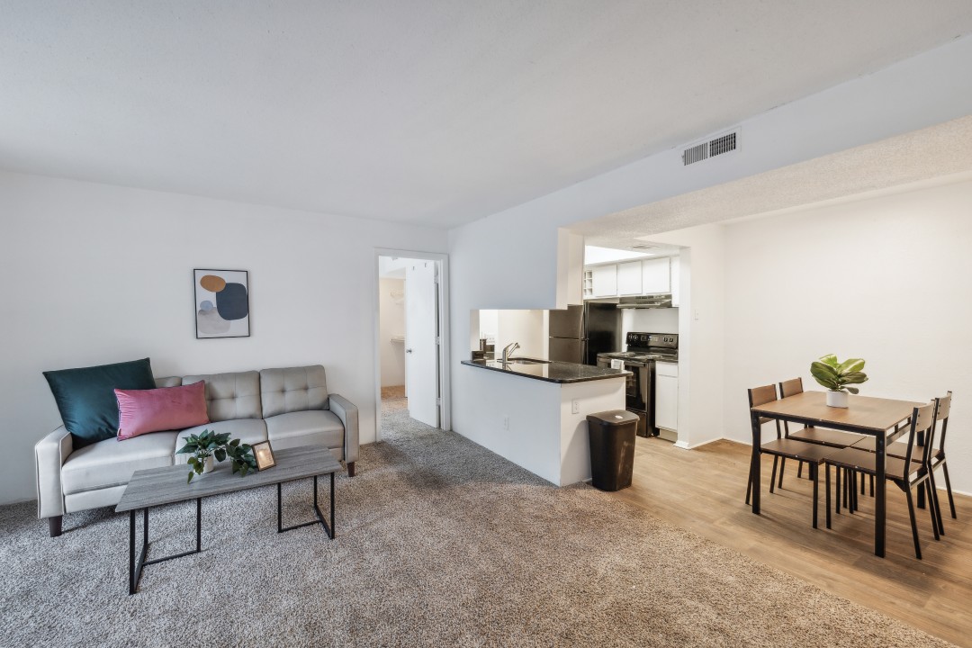 2 Bedrooms · Recommended